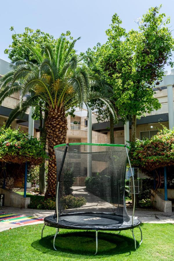 Royal Park -George Apartamento Eilat Exterior foto