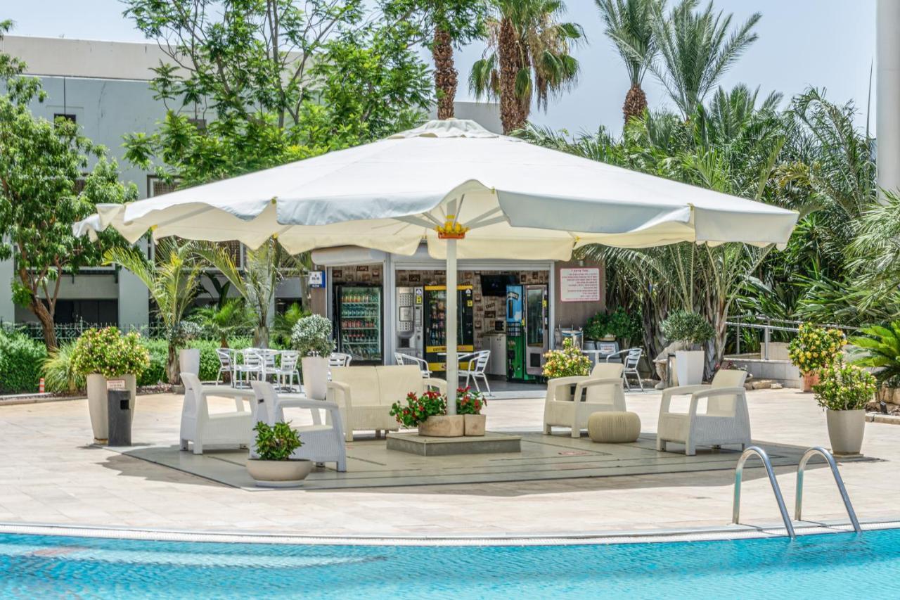 Royal Park -George Apartamento Eilat Exterior foto